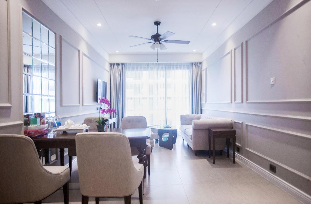 LUXURIOUS 2BR APT WITH SEA VIEW * FREE PICK UP in Da Nang