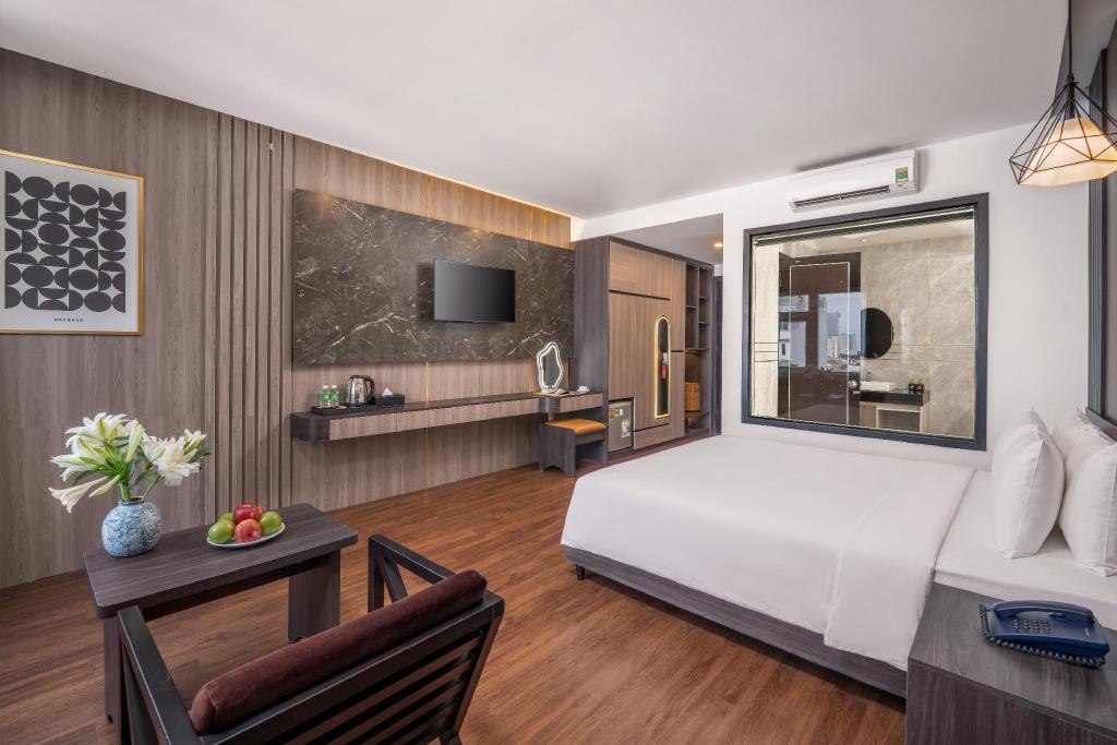 ダナンのELC Luxury Hotel Danang - An Thuong Walking Street — 写真2