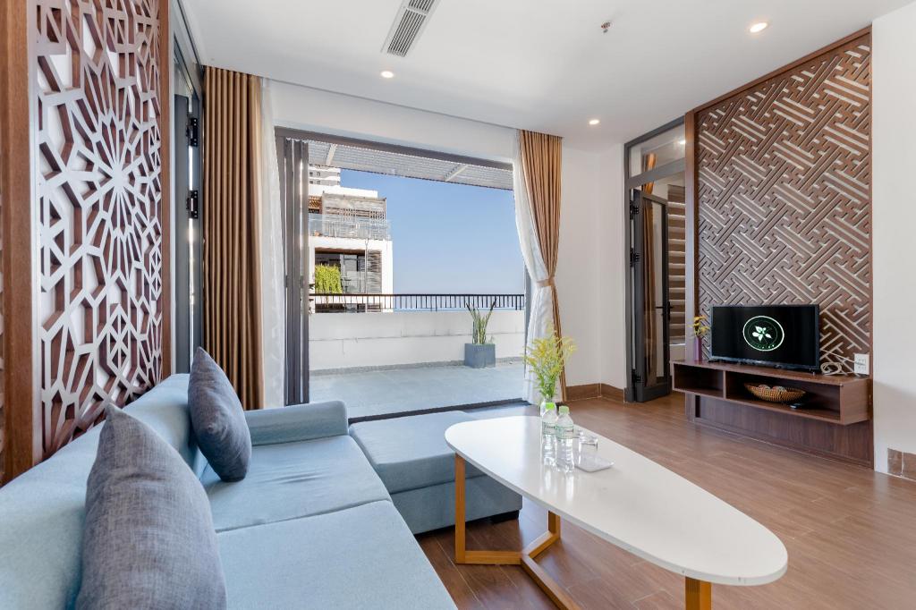 Smeraldo Hotel in Da Nang