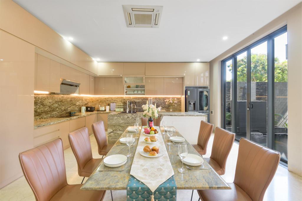 ダナンのMay Crystal Villa 5BR private pool near the beach — 写真5