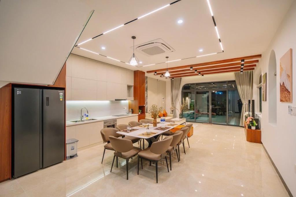 ダナンのLuxury 4-bedroom villa in the center — 写真3