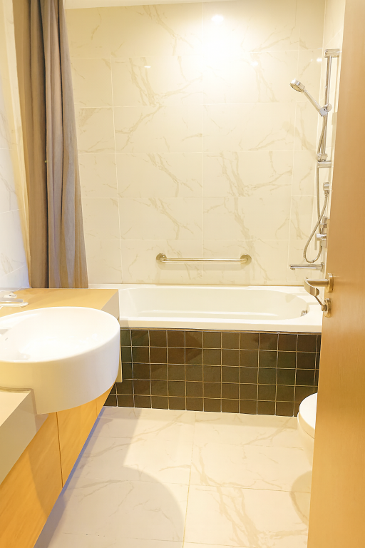 Velaris Oceanfront Luxury Hotel in Da Nang