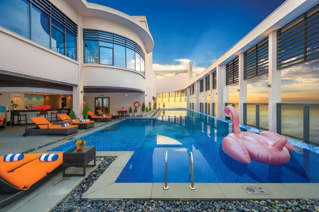 ダナンのOcean View 100m2 King Bed 20th Floor In Sheraton — 写真3