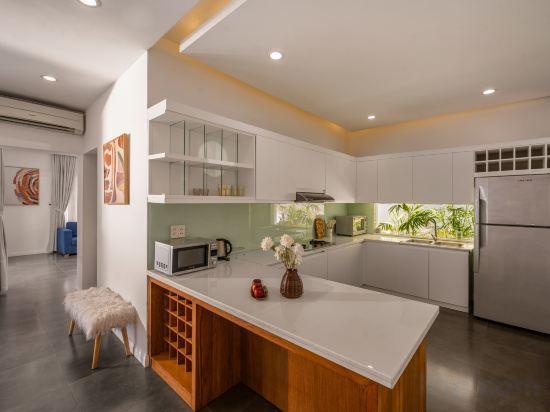 ダナンのSerene 4BR Villa w/ Private Pool & Near the Beach — 写真6