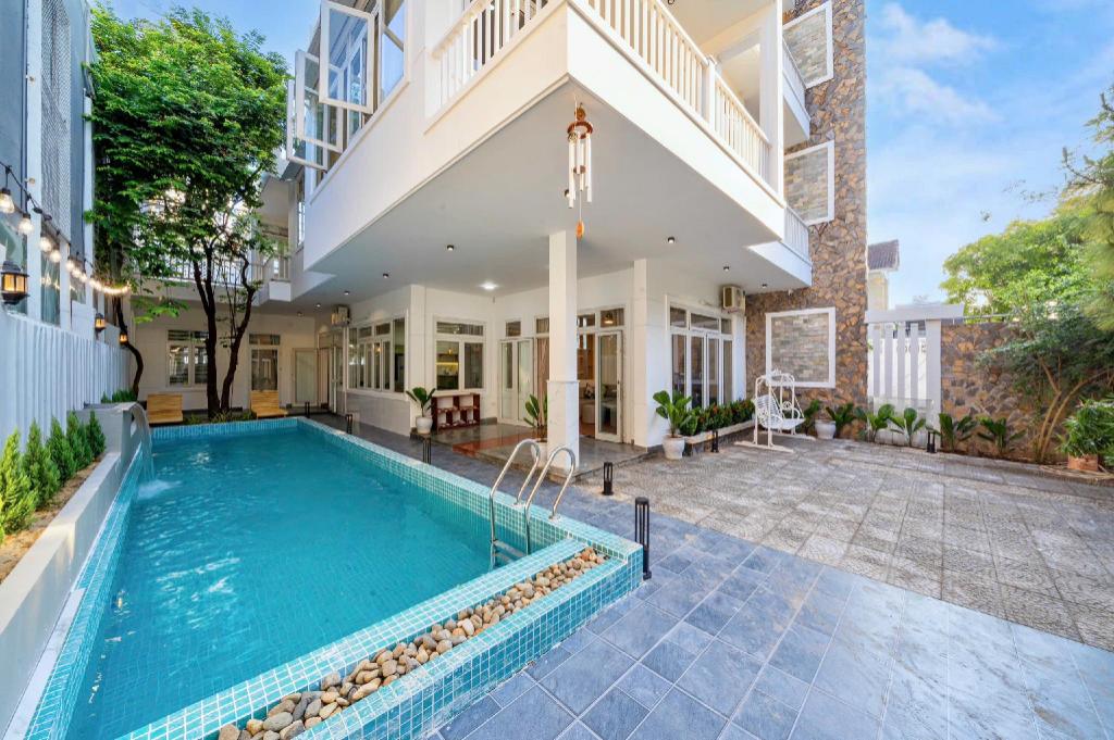 ダナンのMalem Villa near My Khe Beach — 写真5
