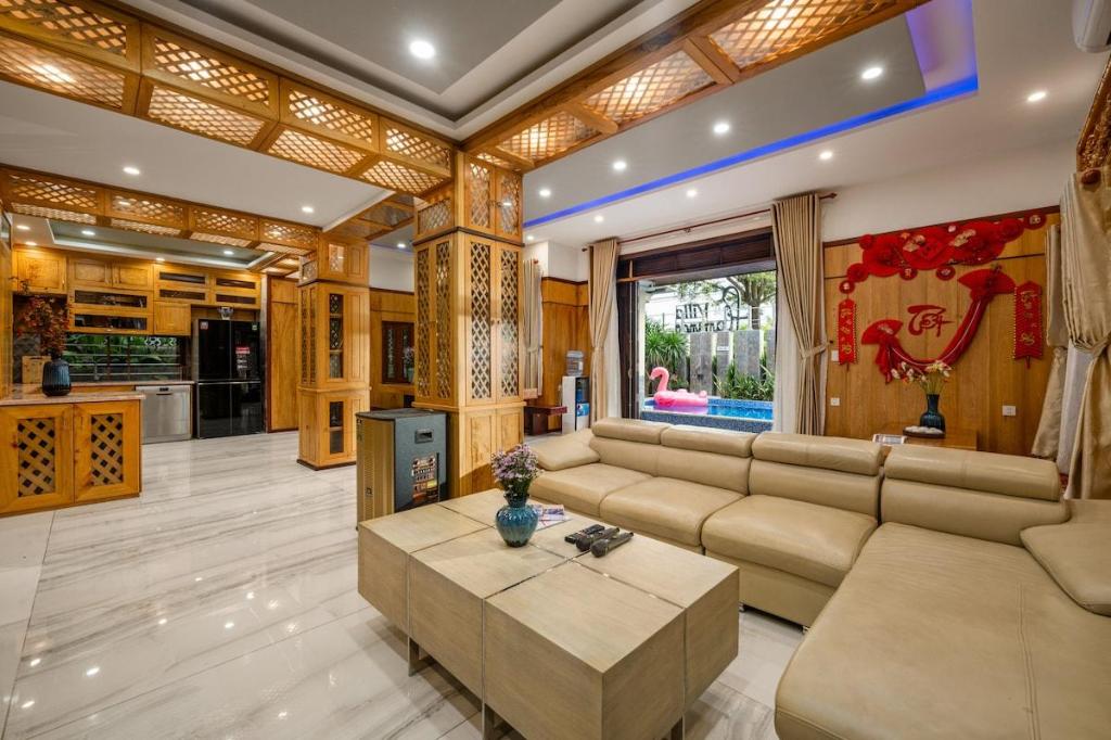 Separate living room