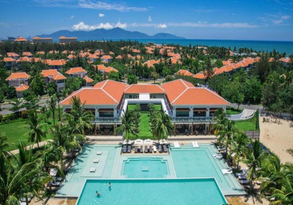 ダナンのLuxury Dana Beach Resort & Spa — 写真3
