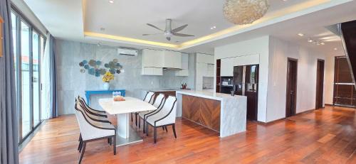 ダナンのAstana Villa Non Nuoc Beach — 写真6