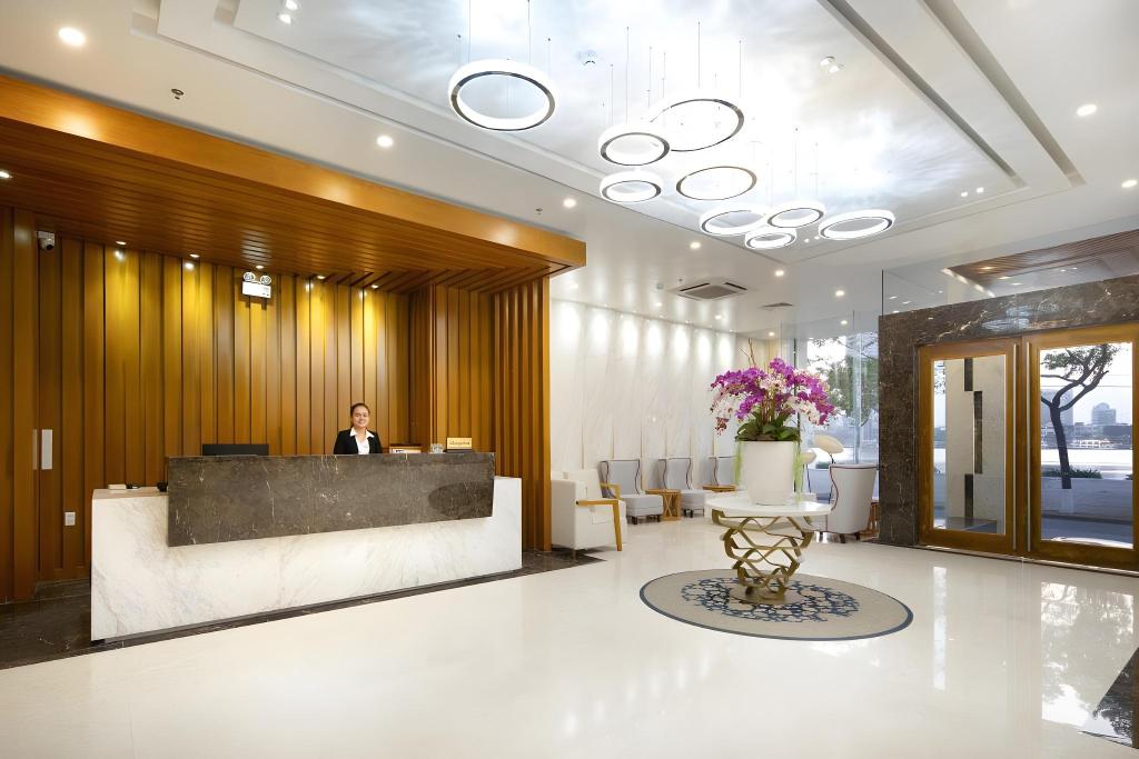 ダナンのStarcity Han River Hotel and Apartment — 写真3