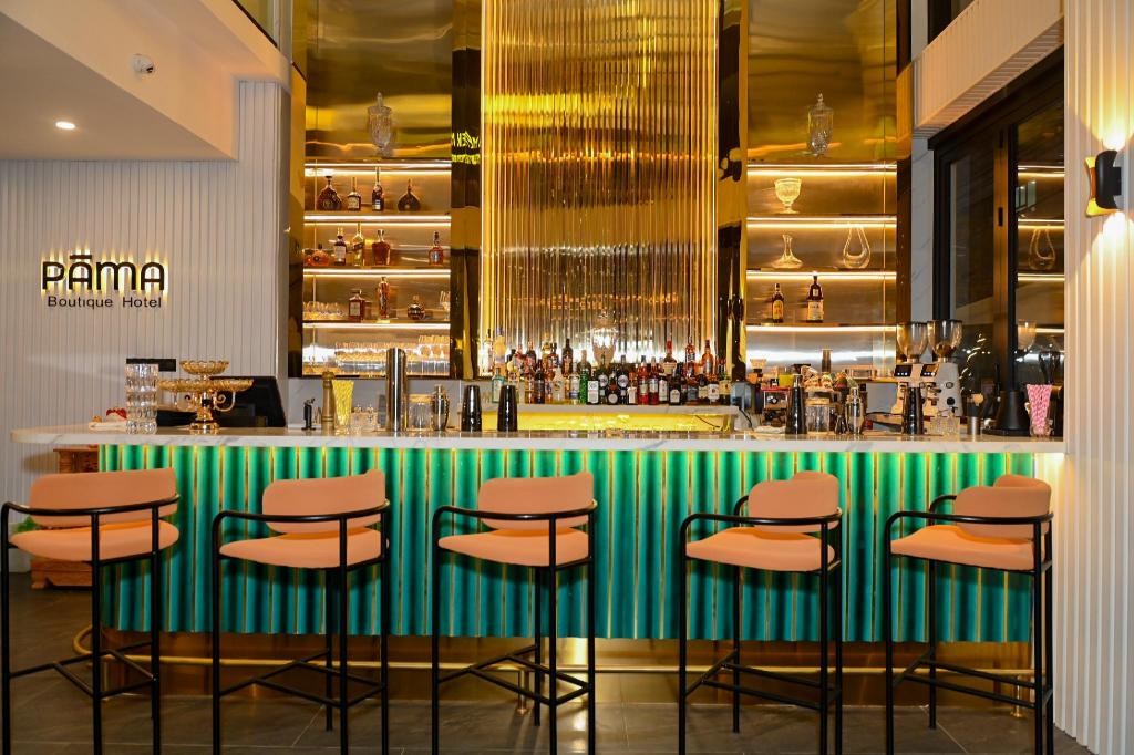 Bar/lounge