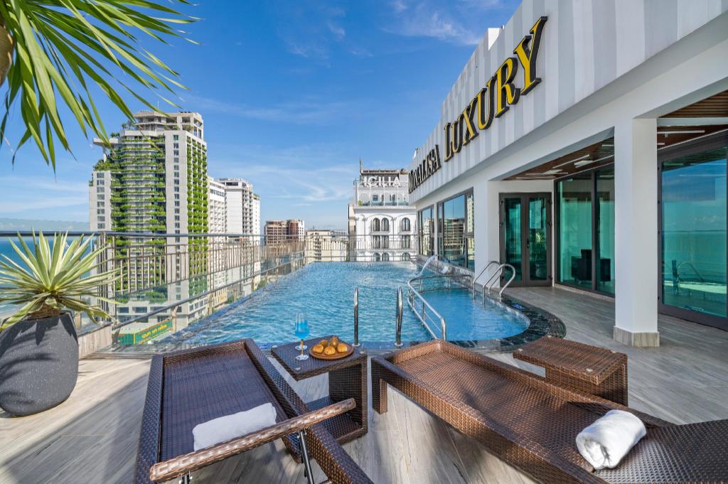 ダナンのMonalisa Luxury Hotel — 写真5