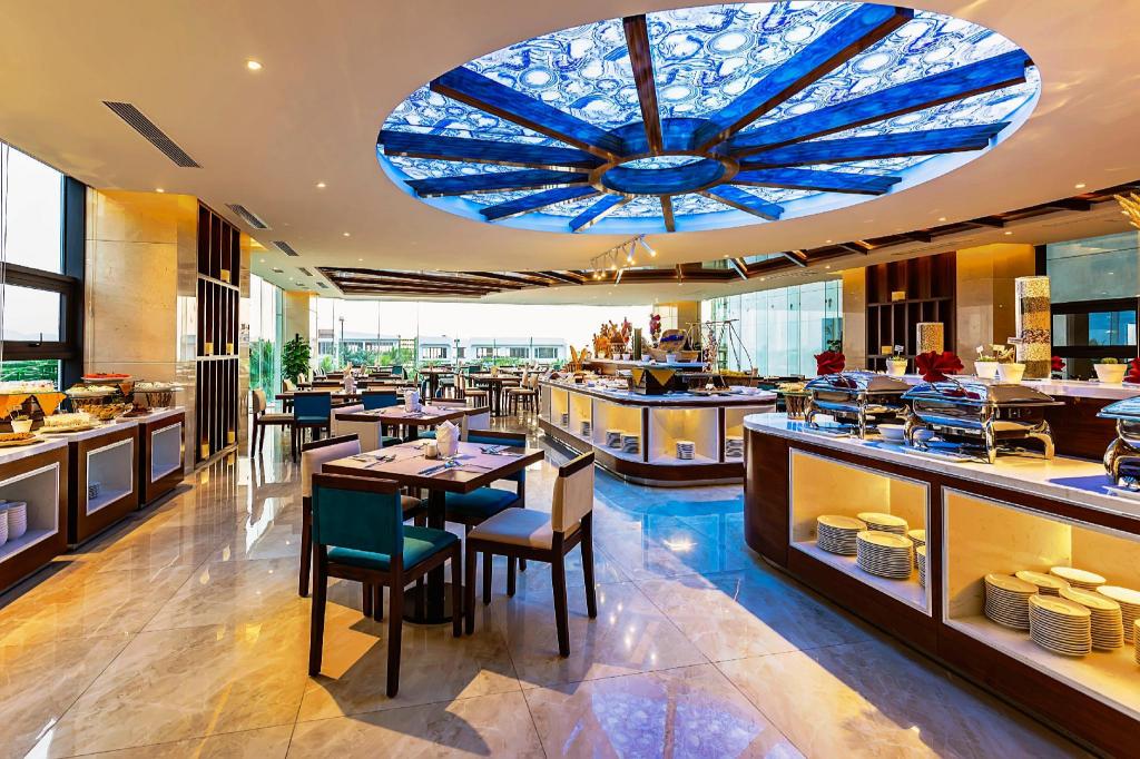ダナンのMaximilan Danang Beach Hotel — 写真4