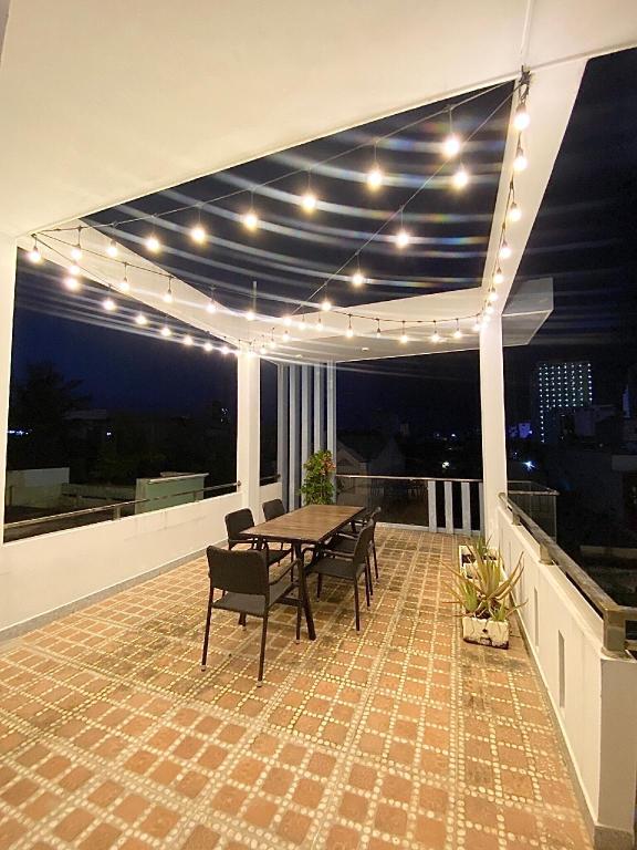 Four Bedroom House Near My Khe Beach in Da Nang — photo 3