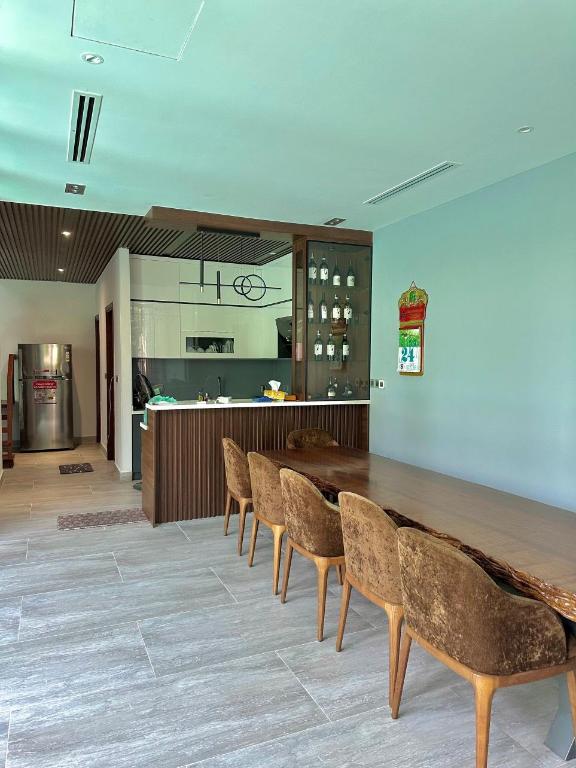 Luxury villa with pool and jacuzzi in quiet area in Da Nang