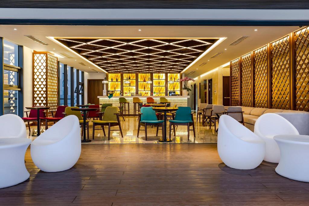 ダナンのMaximilan Danang Beach Hotel — 写真5