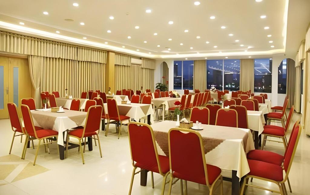 ダナンのLegacy Riverside Danang Hotel — 写真5