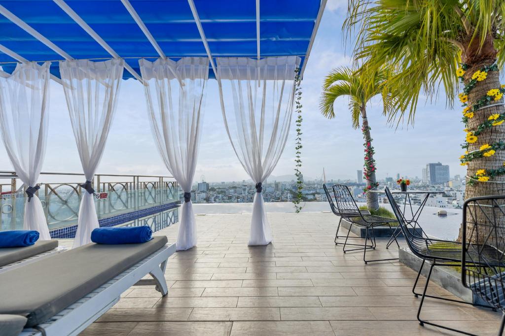 ダナンのSea Queen Hotel — 写真3