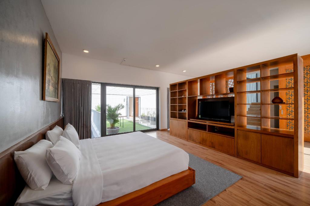 ダナンのSila Prana Luxury 8BRs Pool Villa Da Nang Beach — 写真2
