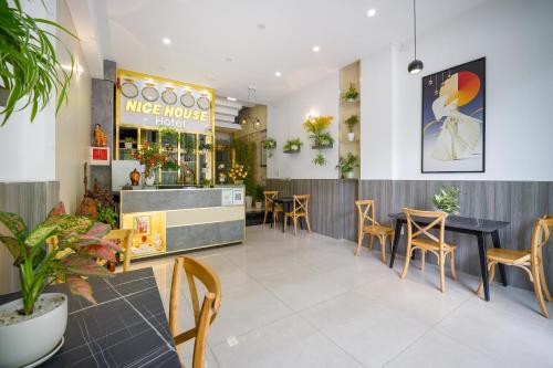 ダナンのOYO 415 Nice House Hotel — 写真3