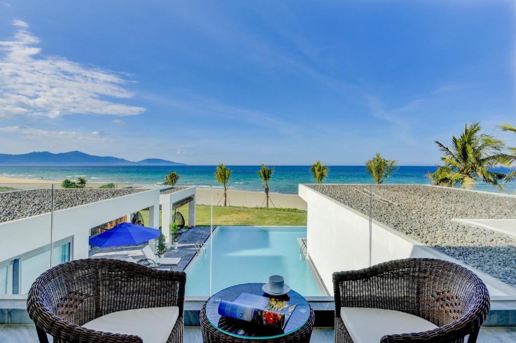 ダナンのAmazing Beachfront 6 Bedrooms Villa — 写真5