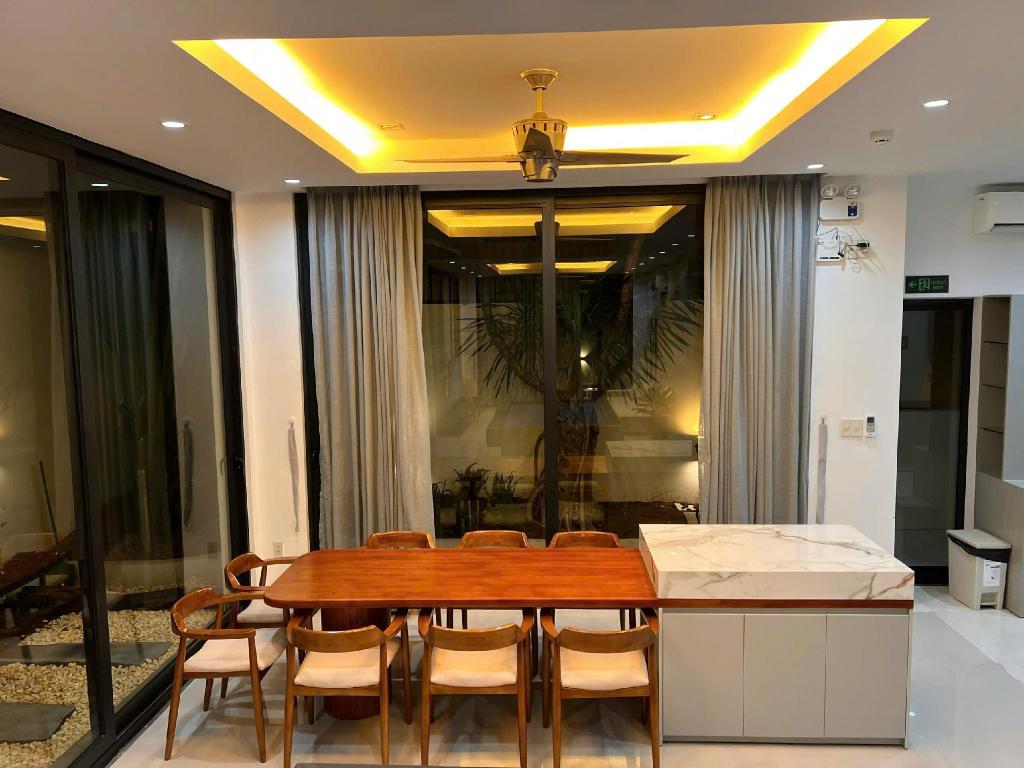 ダナンのLuxury Villa with big pool near Han river — 写真5
