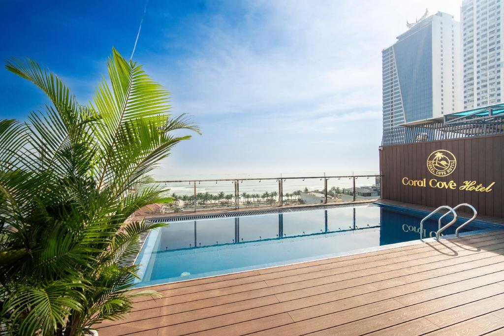 Coral Cove Hotel in Da Nang