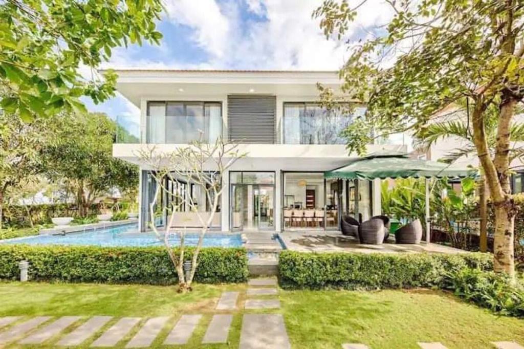 ダナンのVilla 4 Deluxe - The Ocean Villa Da Nang — 写真4