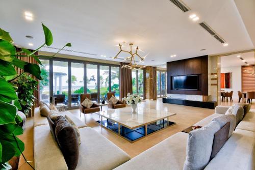 ダナンのLuxury Pool Villa Close To The Private Beach — 写真3