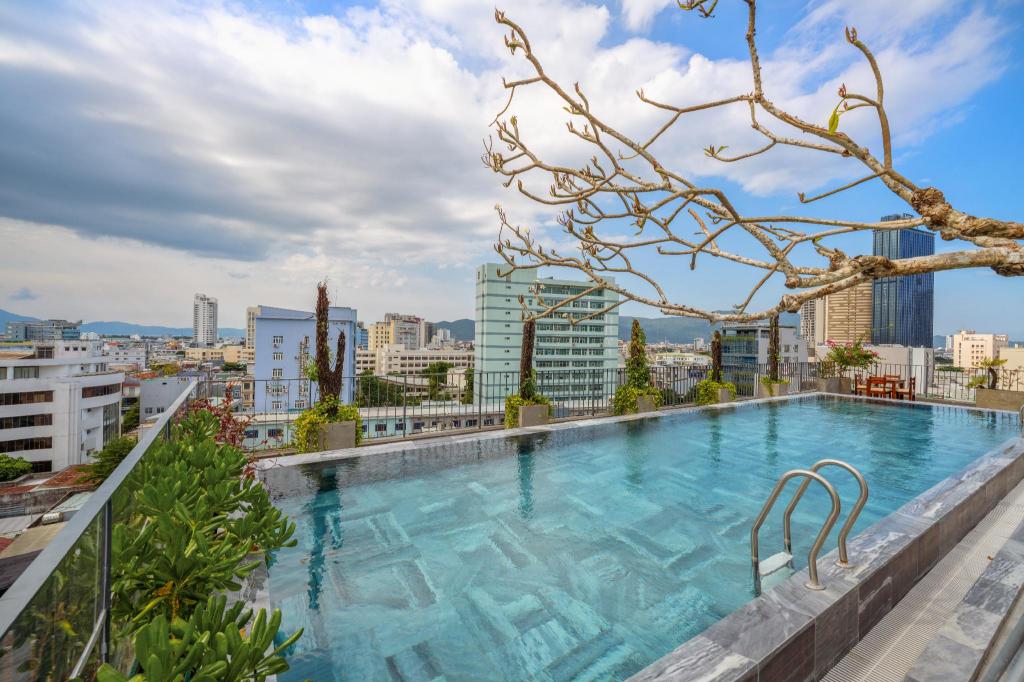 Vernalbuilding in Da Nang