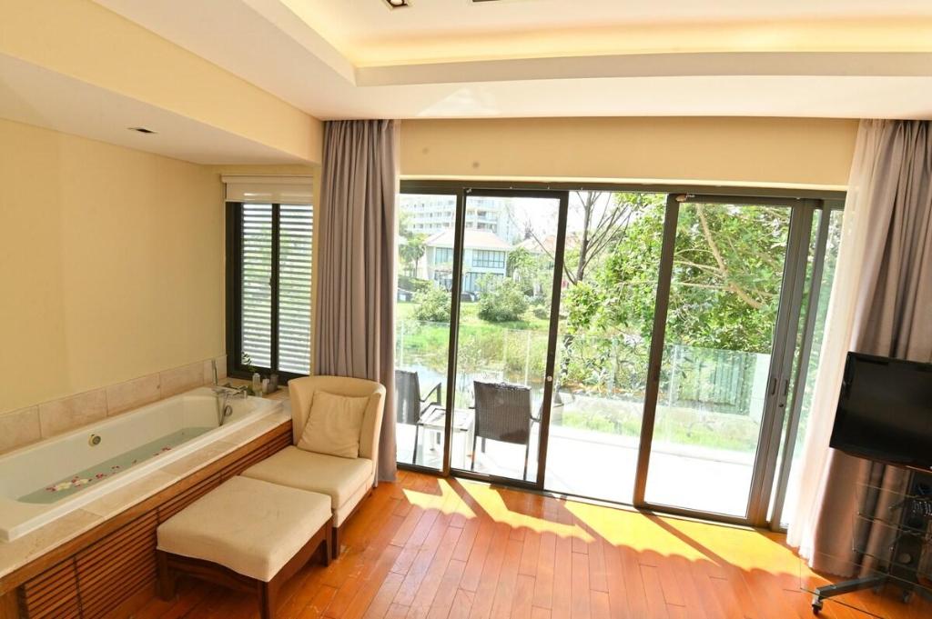 ダナンのModern 3 bedroom villa with private pool at DaNang — 写真2