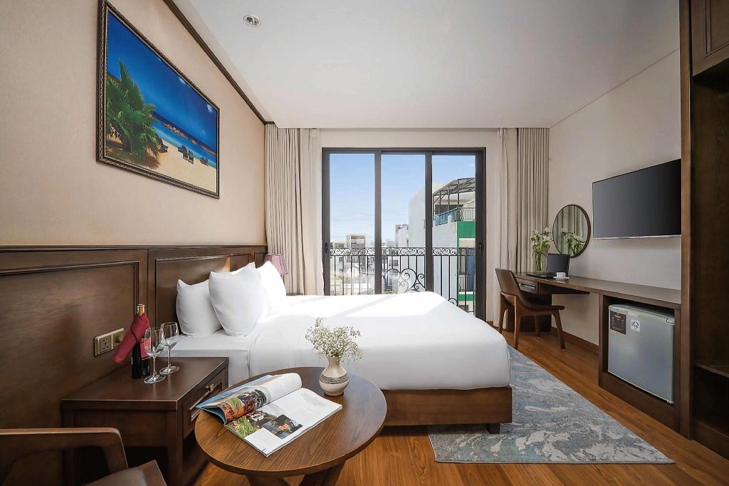 ダナンのGolden Lotus Hotel Da Nang - Rooftop Bar Sea View — 写真2