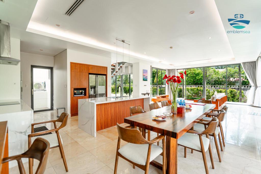 The Ocean Villas For 4 Bedroom in Da Nang