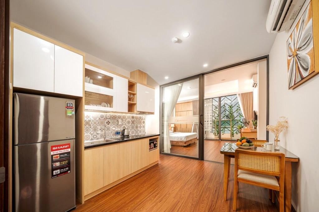 MayHome Deluxe 45m2 Balcony/ 5 min to My Khe Beach in Da Nang — photo 3