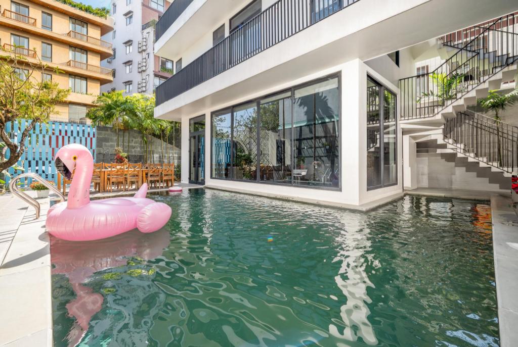 PHÚC VILLA 9 Bedroom in Da Nang