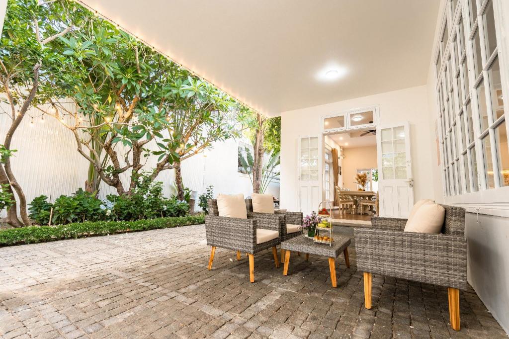 ダナンのPOOL VILLA 4 Bedrooms near My Khe beach — 写真4