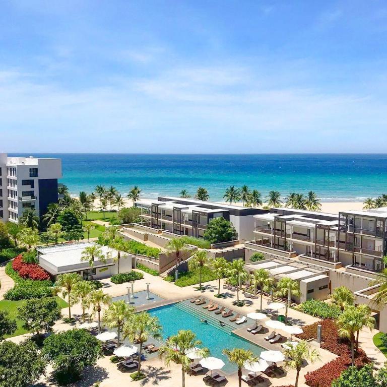 Lac Lac Booking - Residences in Beach Resort in Da Nang