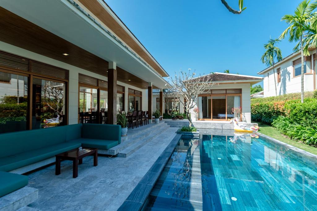 TOE,tận hưởng Villa 4 phòng ngủ cùng gia đình in Da Nang
