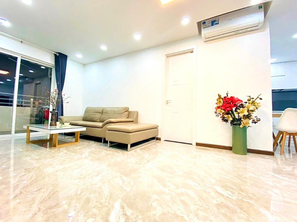3 bedroom apartment My Khe beach in Da Nang — photo 5