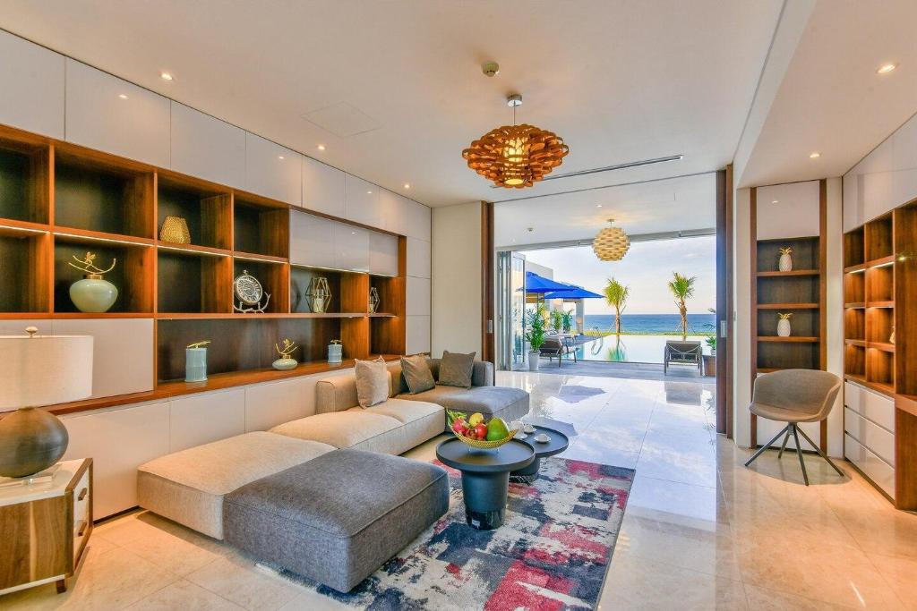 ダナンのStunning Beachfront 6BR Villa with largest pool ⭐⭐ — 写真4