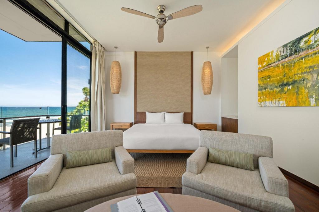 H.YAT.T Da Nang beachfront villa in Da Nang — photo 2