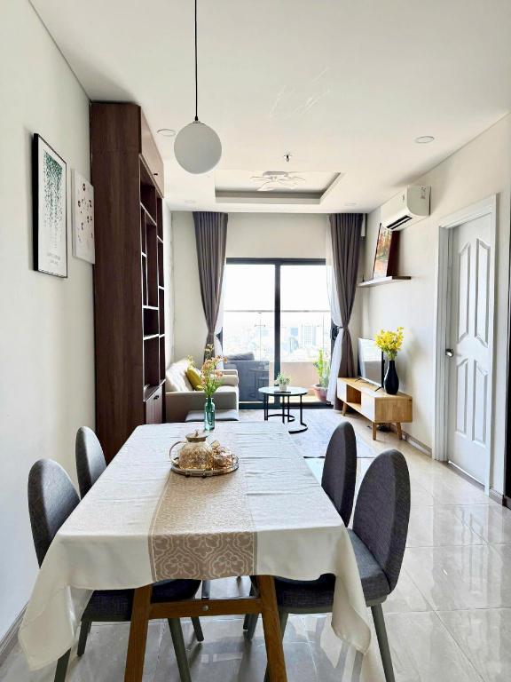 ダナンのModern 2 BR 2BR Apartment - Monarchy Building — 写真3