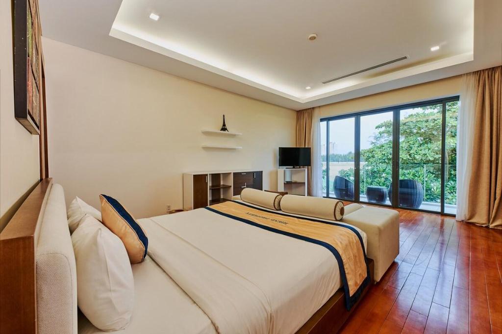 ダナンのSpacious villa with pool — 写真2