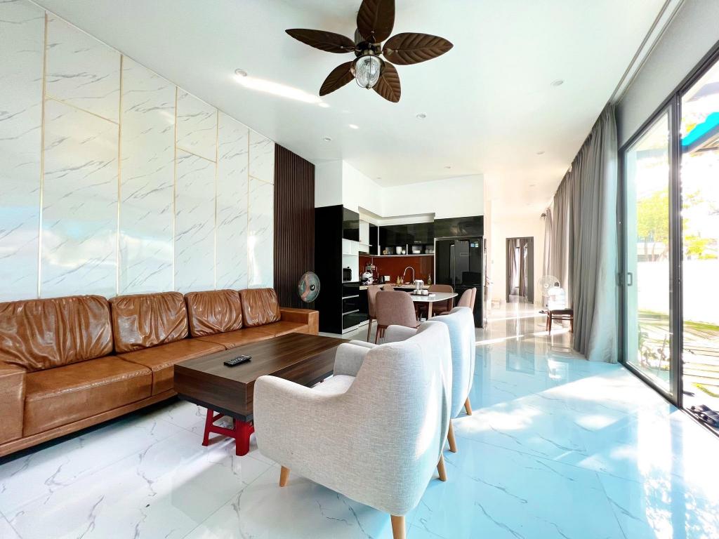 ダナンのPOOL VILLA 4BR Near Beach — 写真3