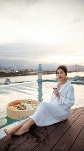 ダナンのInfinity Pink Hotel Riverview — 写真4