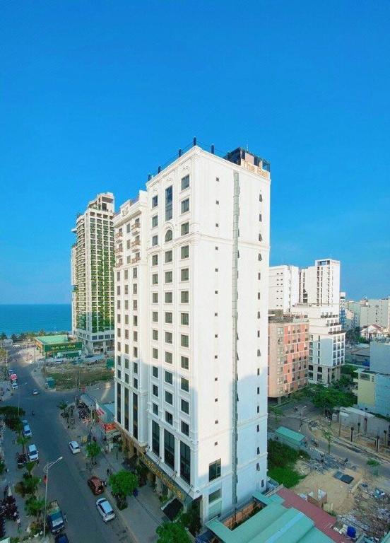 The Sail Hotel in Da Nang