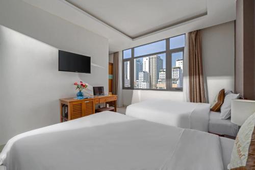 ダナンのKingdom Da Nang Hotel — 写真2