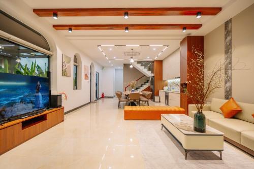 ダナンのLuxury 4BR Corner Villa Private Pool & BBQ Da Nang — 写真3