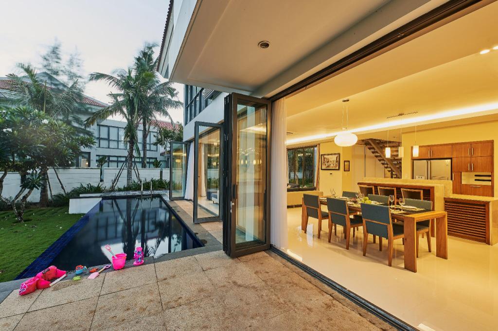 Deluxe 5 bedroom private pool  Villa in Danang in Da Nang