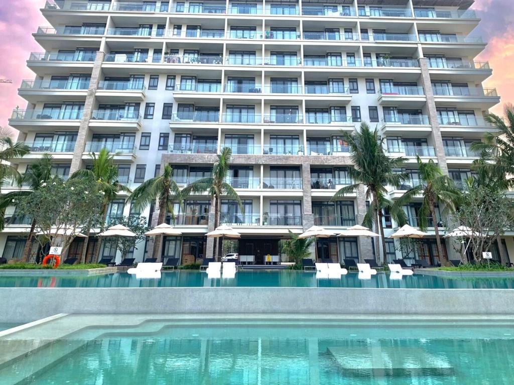 ダナンのprivate 4 bedroom pool villa in Danang — 写真3