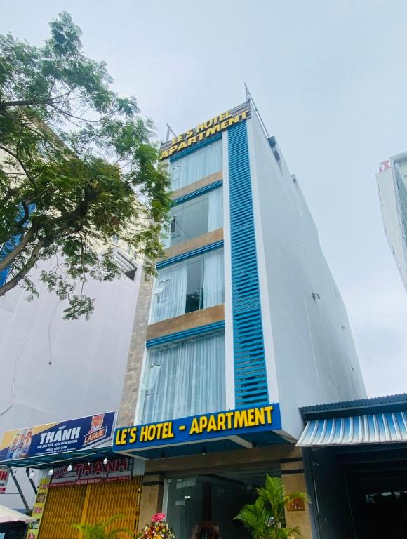 Le's Hotel & Apartment in Da Nang